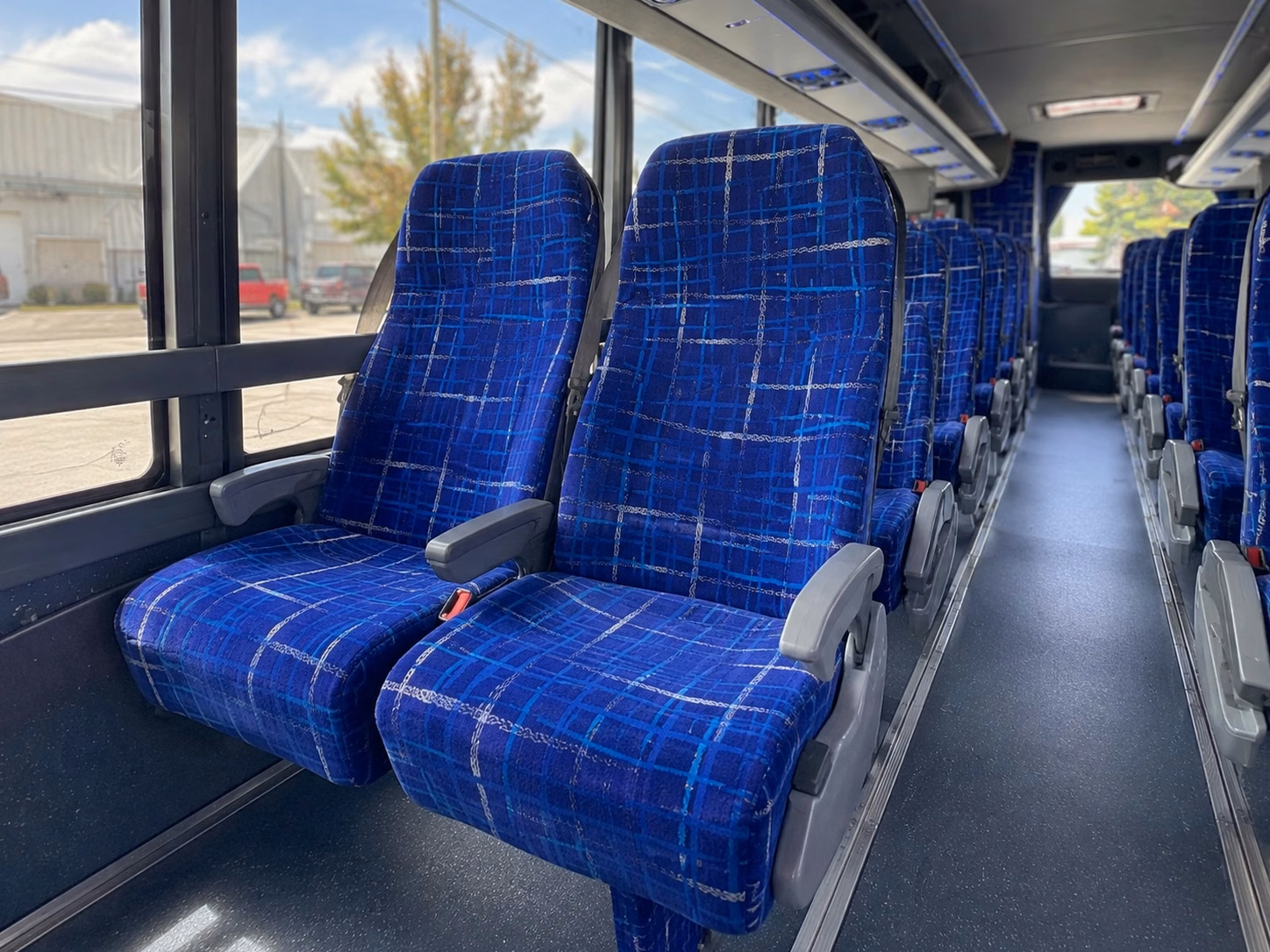 cactus league spring training bus rentals in goodyear arizona