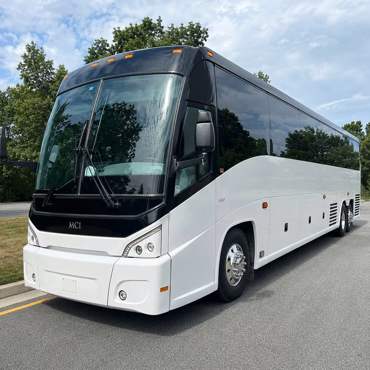 goodyear groups love long distance bus rentals for sports tournaments and fan travel