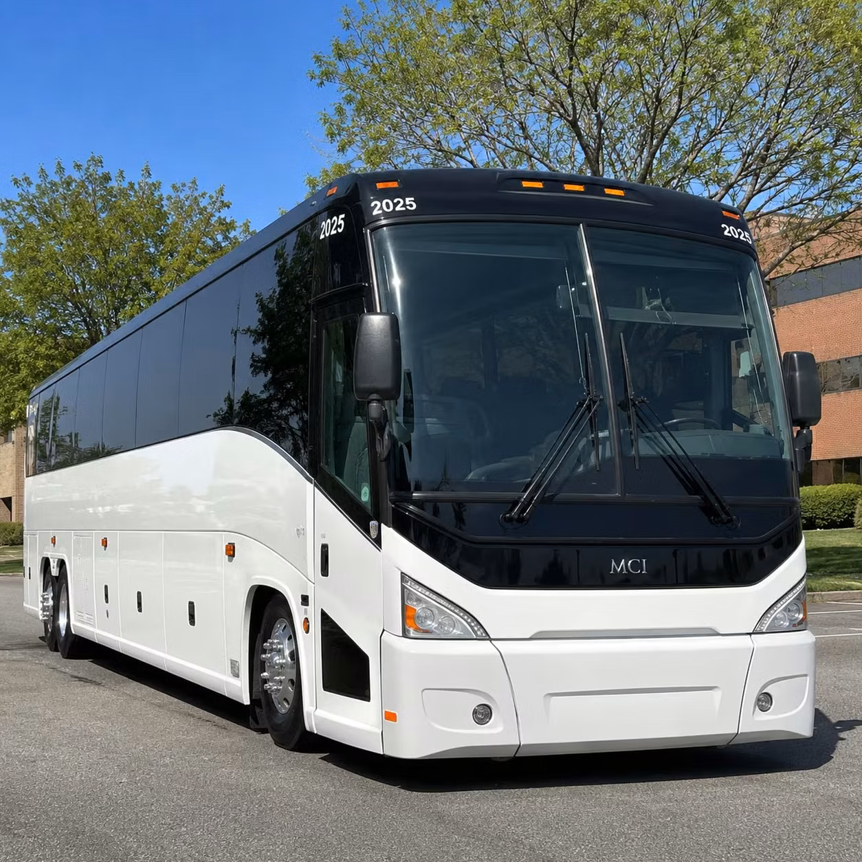 goodyearcharterbus com puts goodyear church groups in the right bus for every occasion