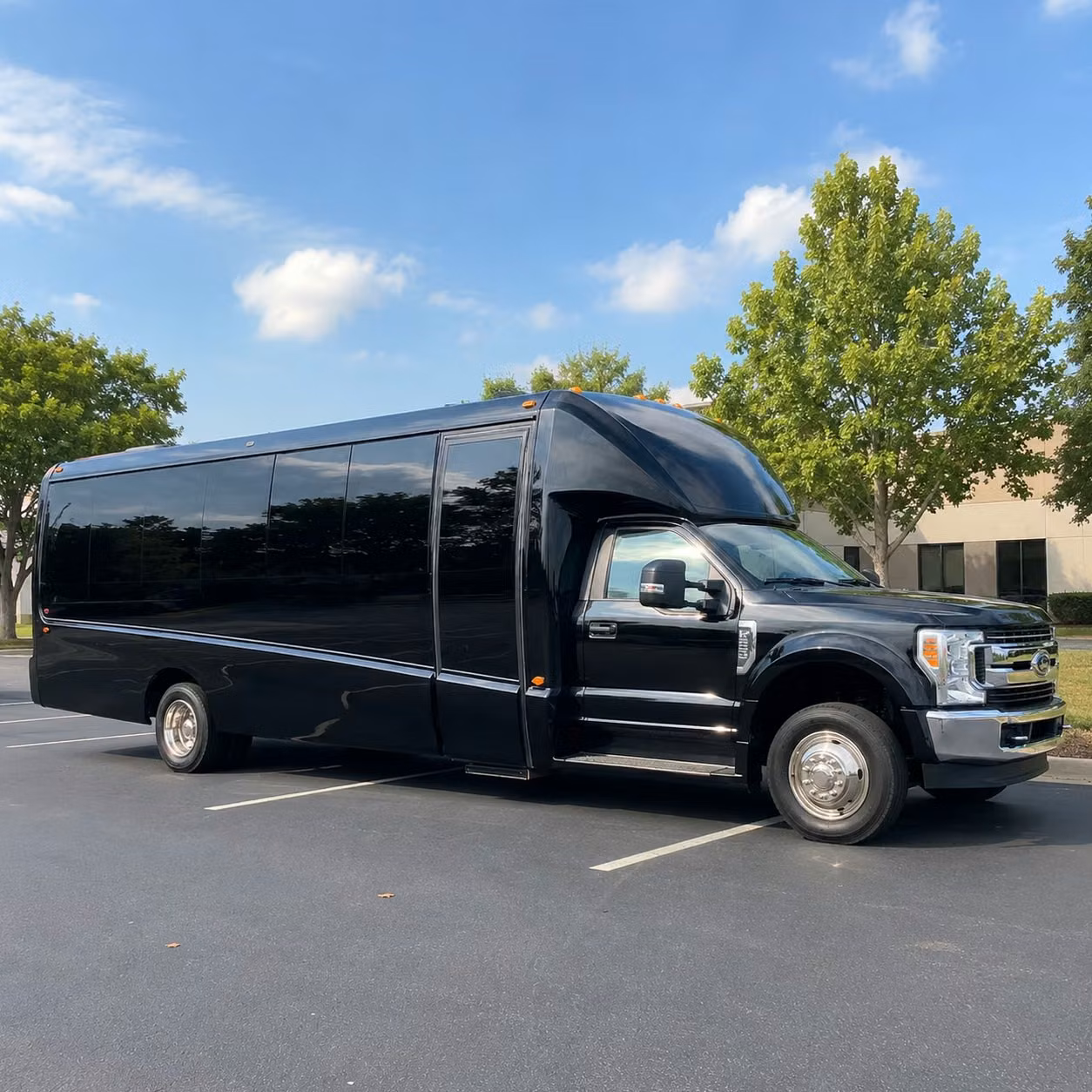 minibus rentals for smaller goodyear prom groups