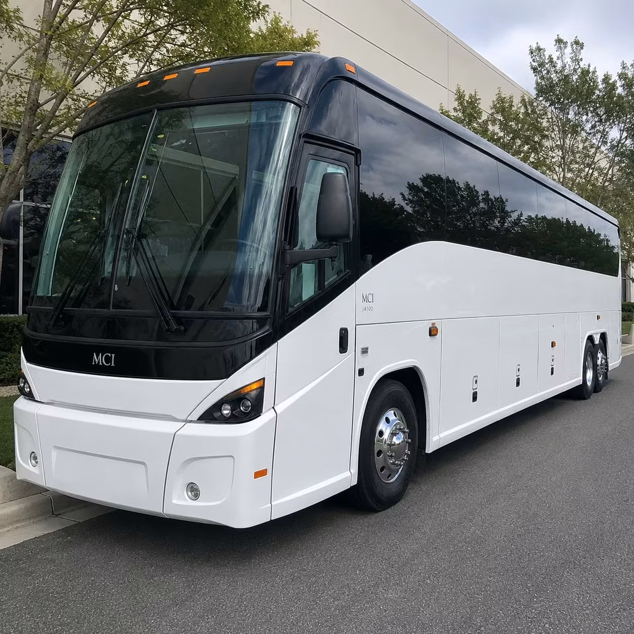 use goodyearcharterbus com to lock in goodyear airport transportation before your date books up
